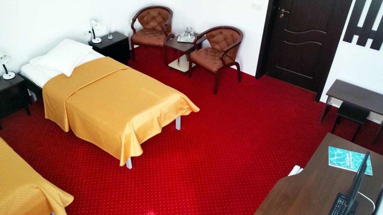 Hotel Teilor Căciulata Extérieur photo